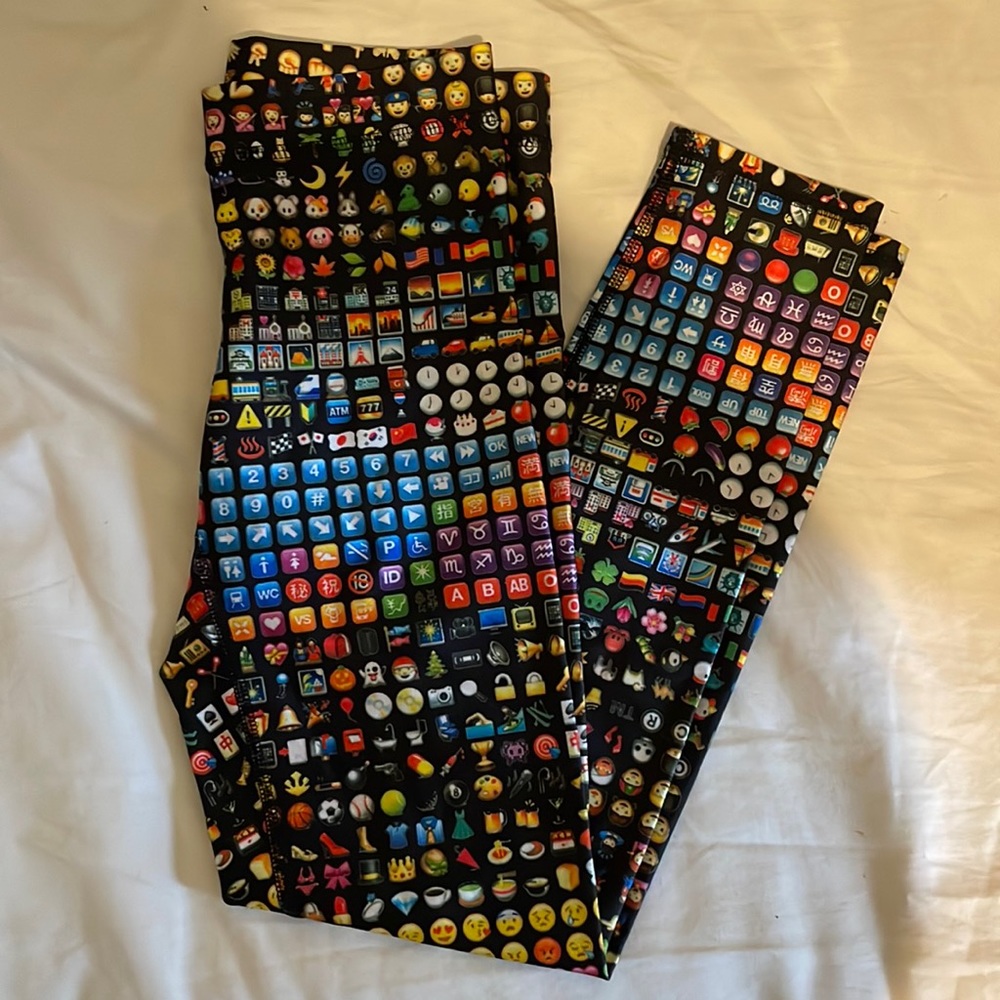 Zara Terez ZT performance EMOJI work out leggins